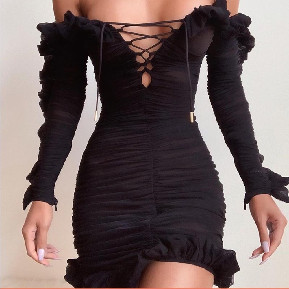 Super cute long sleeve dress